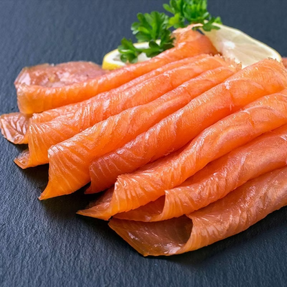 🇳🇴挪威煙三文魚 (100g) ｜ 油脂豐腴、肉質細膩、天然煙燻香（頂級選品、即食冷盤首選、沙律/三文治靈魂配料、輕奢味蕾體驗）