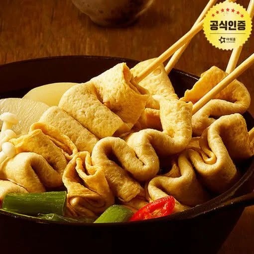 韓國 Ourhome 魚糕串 (連湯底/296g/8串裝) ｜ 韓國國民品牌Ourhome正宗街頭風味、Q彈軟嫩串魚餅附贈專屬鮮甜高湯包（加熱即食暖胃療癒，輕鬆打造韓劇同款深夜食堂與韓式小吃饗宴）