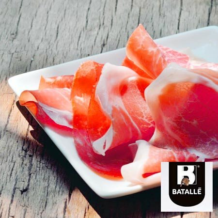 🇪🇸西班牙Batalle杜洛克風乾火腿(100g)｜ 西班牙國寶級杜洛克黑豬血統、傳統工藝長時間自然風乾熟成（大理石紋油花入口即化、鹹香回甘免烹調即食，輕鬆打造頂級西班牙TAPAS與微醺餐酒饗宴）