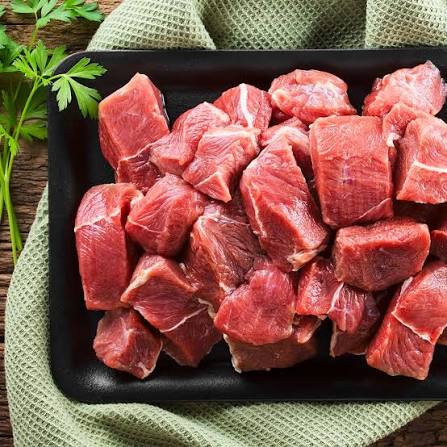 巴西牛冧粒 (1磅) ｜ 巴西優質進口牛臀肉、人手細心去肥純瘦肉、高蛋白低脂寵物鮮食首選（肉質扎實無多餘油脂、已切粒免刀工，輕鬆製作毛孩健康鮮食與低卡減脂餐）