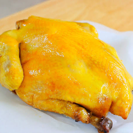 秘製鹽焗雞 (熟) (約1kg) ｜ 正宗港式古法秘製、皮爽肉滑鹹香入味（簡單加熱即食、本地新鮮製作，輕鬆還原酒樓級別極品客家鹽焗雞大菜）