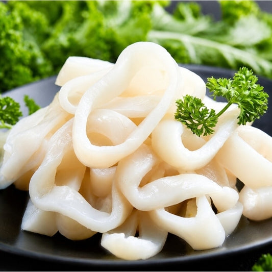去皮魷魚圈 (300g) ｜ 鮮甜Q彈、厚實飽滿、萬用百搭海鮮首選（嚴選優質魷魚、香煎/火鍋專用、輕鬆還原餐廳級美味）